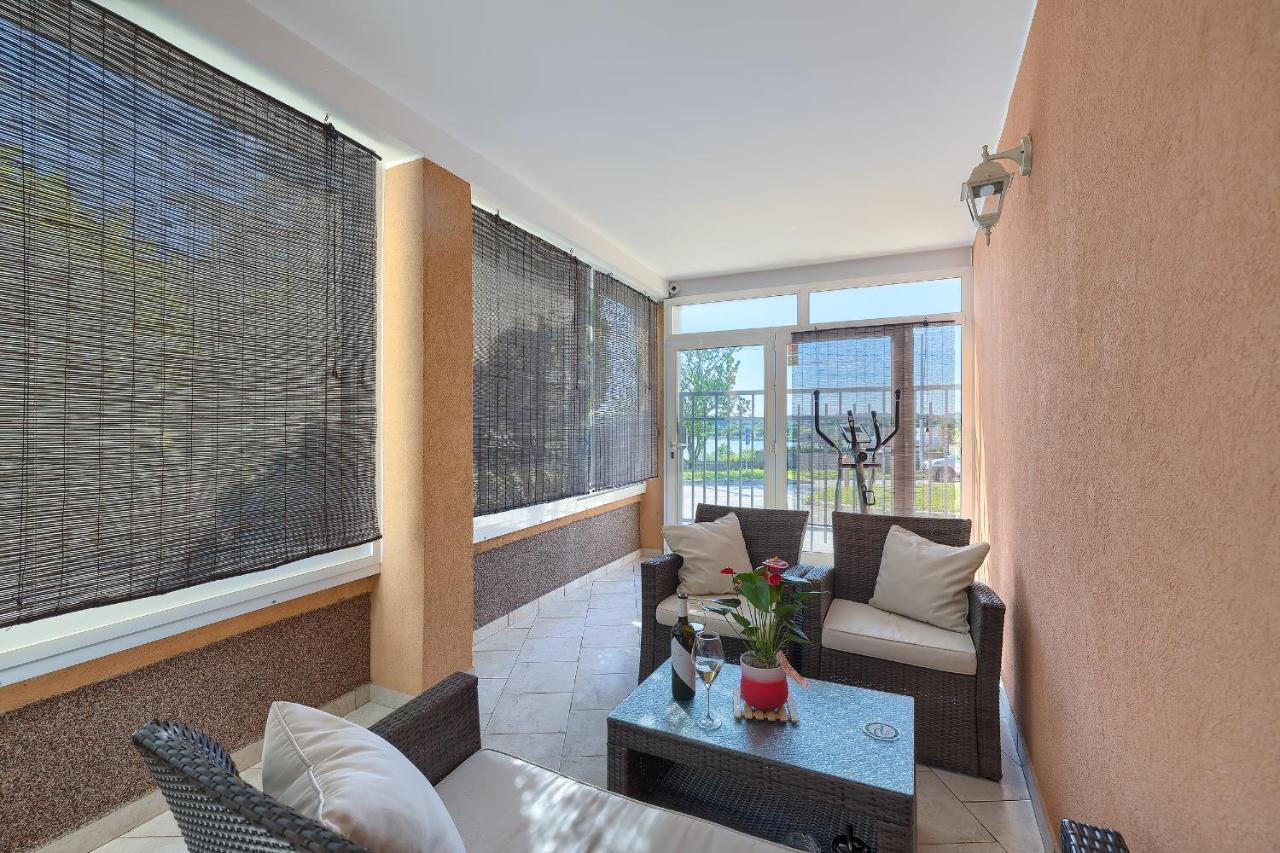 פומר Studio Apartman Luka מראה חיצוני תמונה