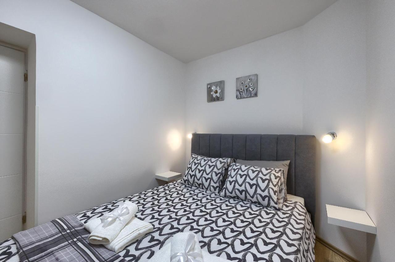 פומר Studio Apartman Luka מראה חיצוני תמונה